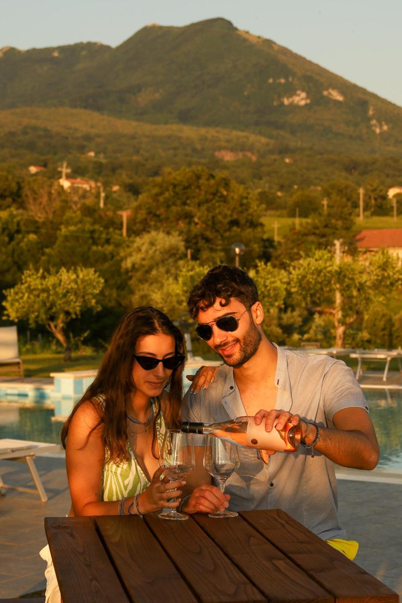 L' Aia Resort Trentinara Extérieur photo